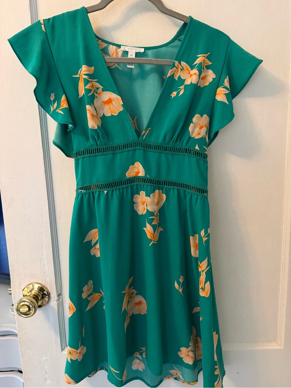 Leith Teal Green Floral V-Neck Flutter Sleeve Dress